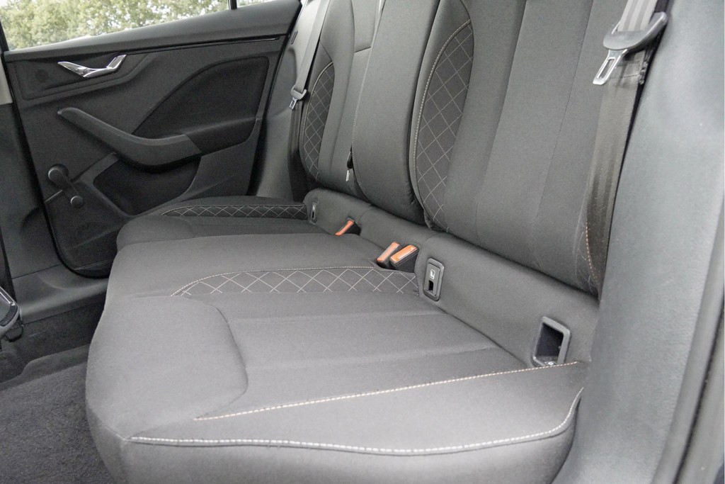 ŠKODA Kamiq (N867SN) met abonnement