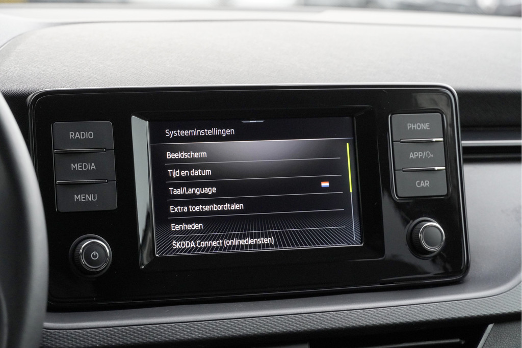 ŠKODA Kamiq (N867SN) met abonnement