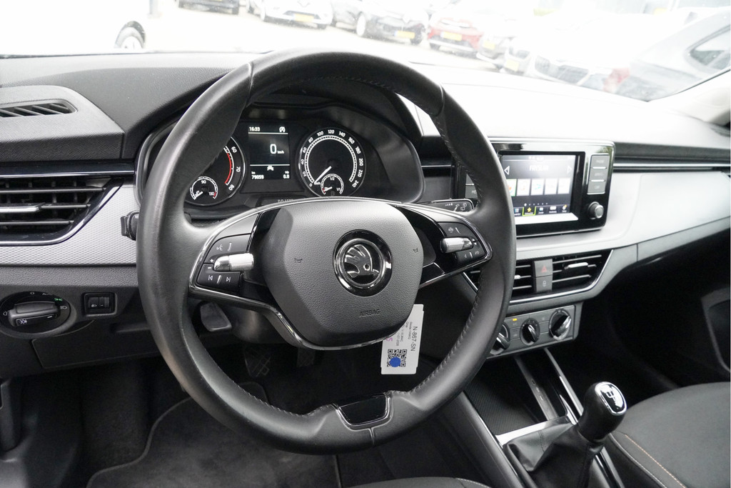 ŠKODA Kamiq (N867SN) met abonnement