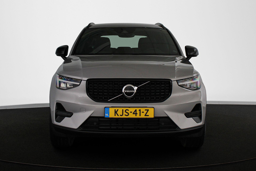 Volvo XC40 (KJS41Z) met abonnement