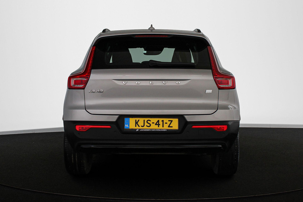Volvo XC40 (KJS41Z) met abonnement