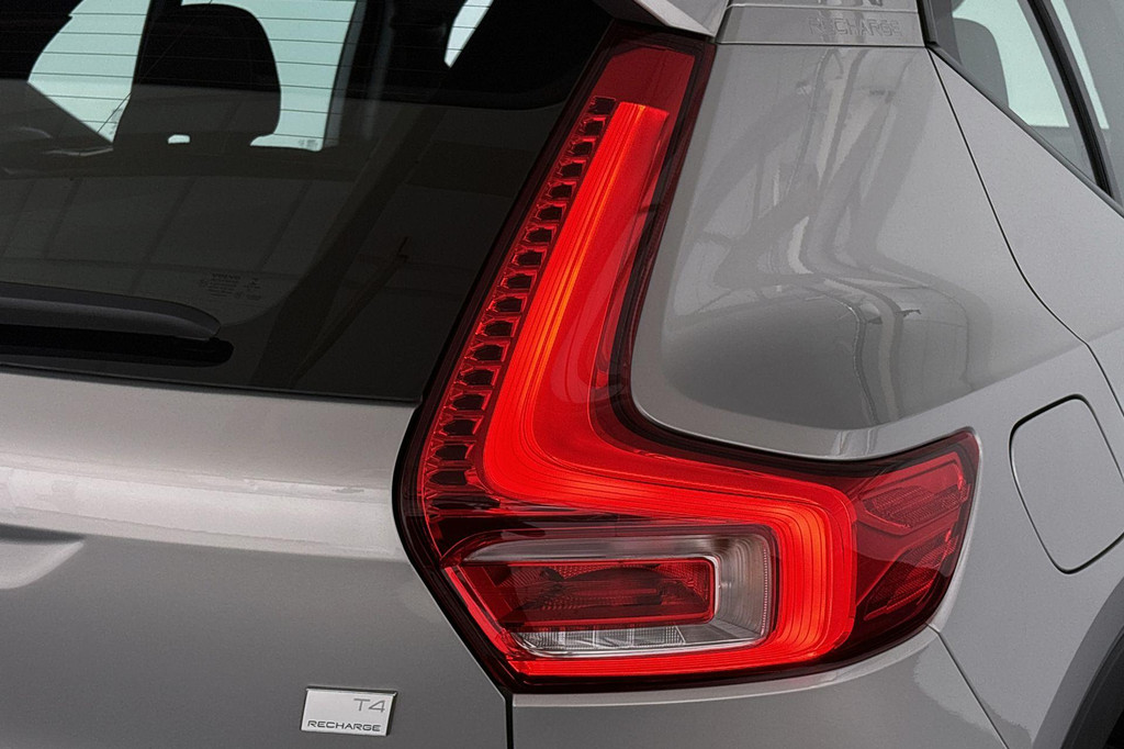 Volvo XC40 (KJS41Z) met abonnement