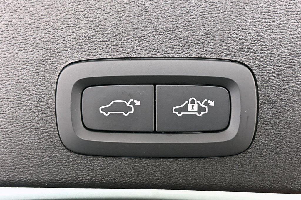 Volvo XC40 (KJS41Z) met abonnement
