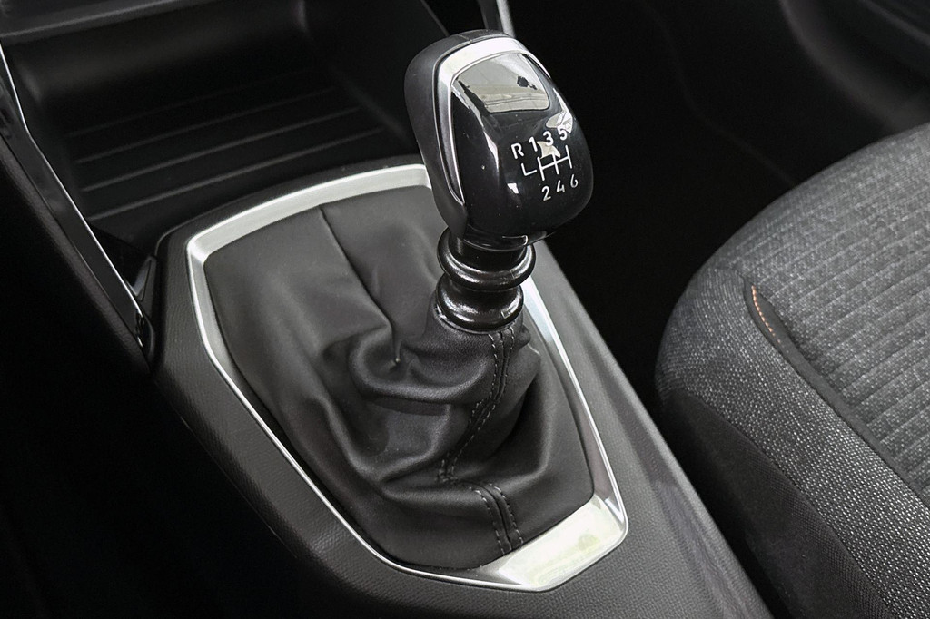 Peugeot 208 (JDL57P) met abonnement