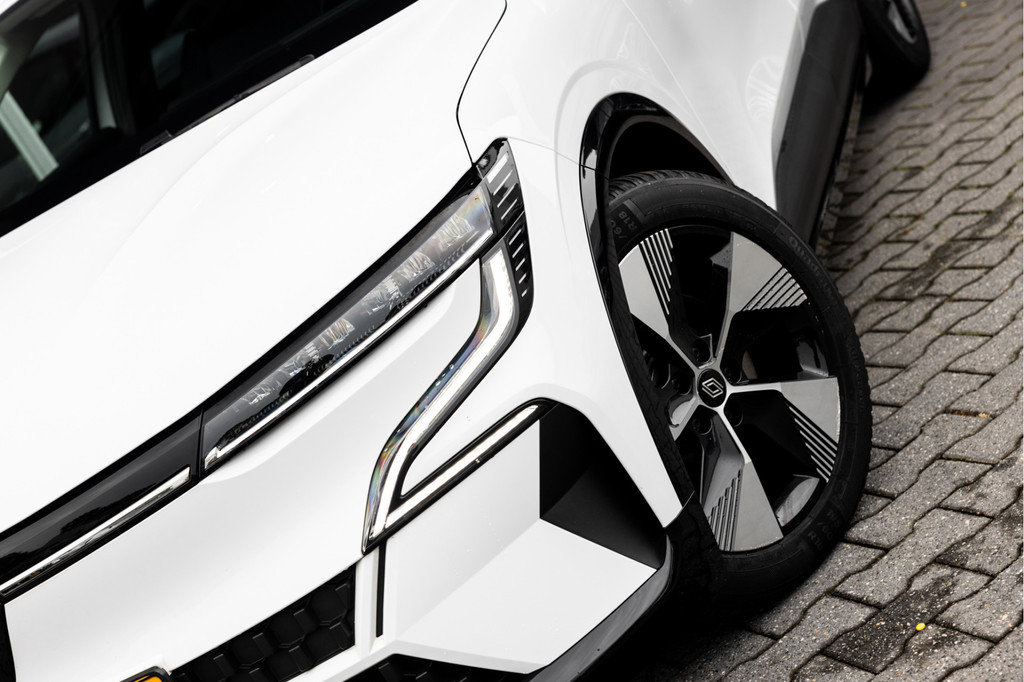 Renault Mégane (Z526JD) met abonnement