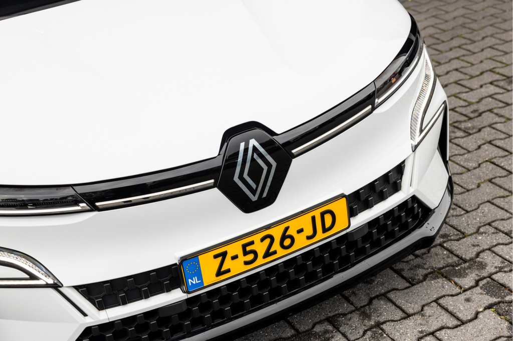 Renault Mégane (Z526JD) met abonnement