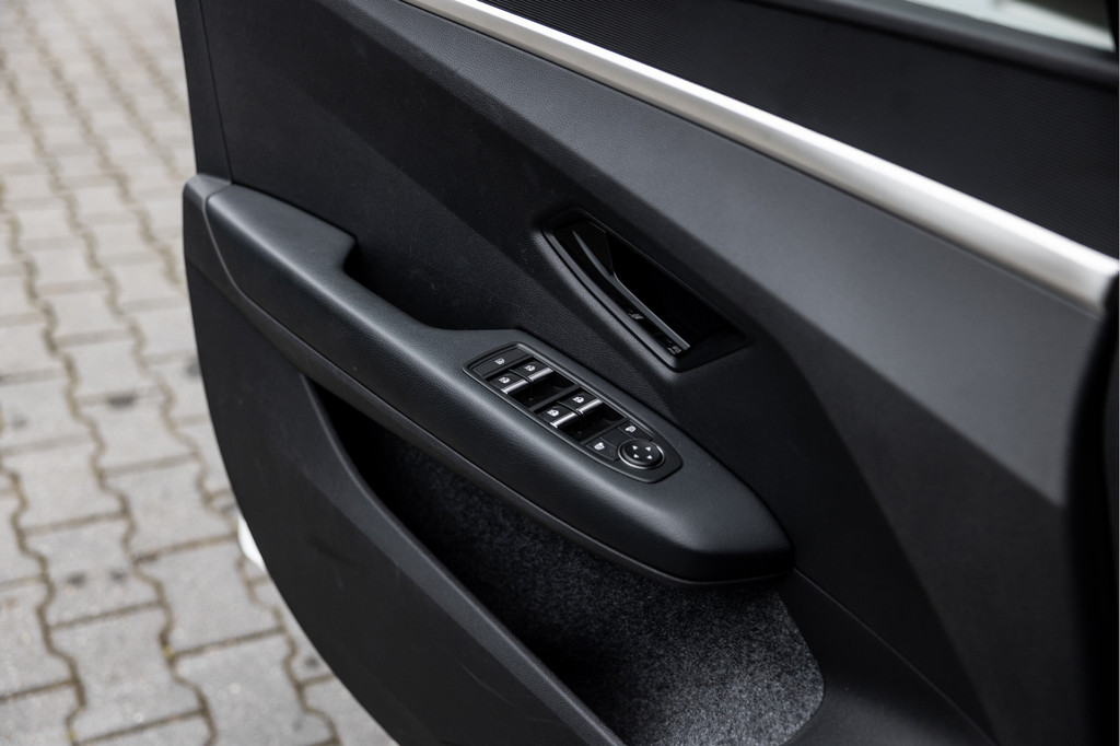 Renault Mégane (Z526JD) met abonnement