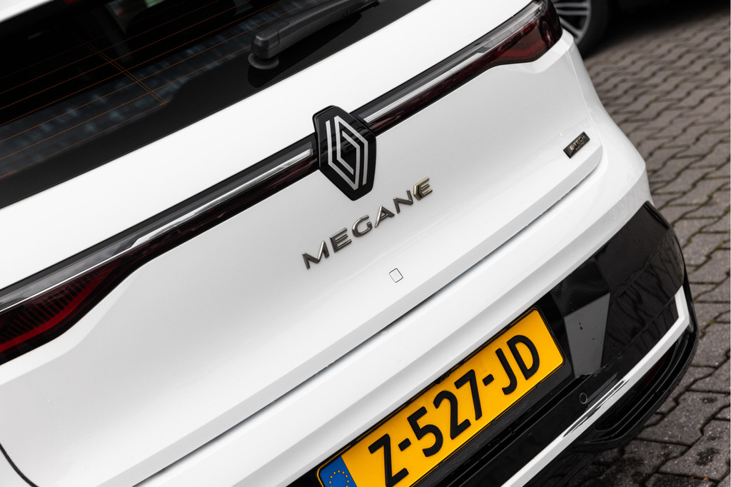 Renault Mégane (Z527JD) met abonnement