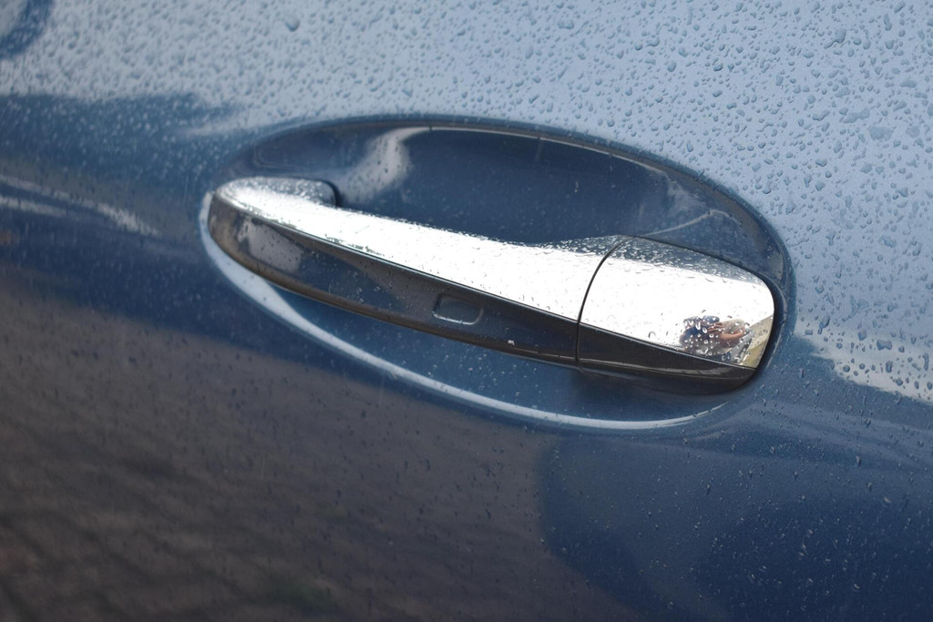 Mercedes-Benz EQA (T146BF) met abonnement