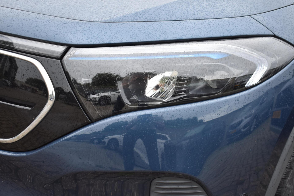 Mercedes-Benz EQA (T146BF) met abonnement
