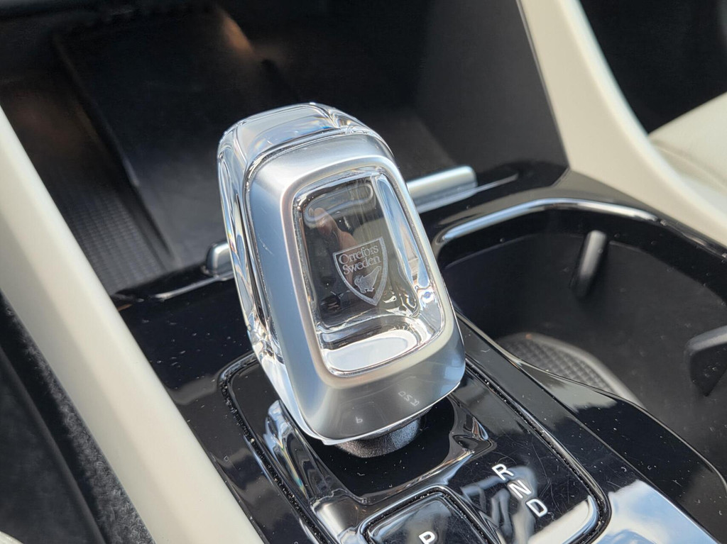 Volvo XC40 (R969ND) met abonnement