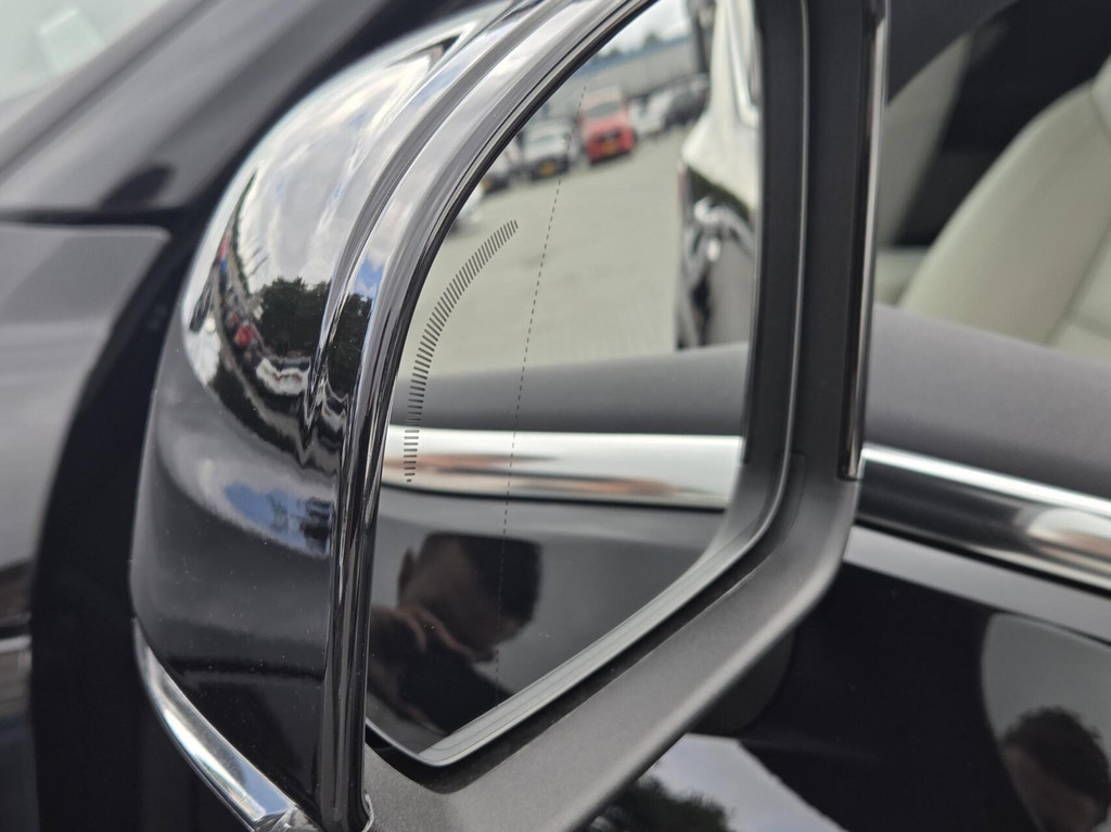 Volvo XC40 (R969ND) met abonnement