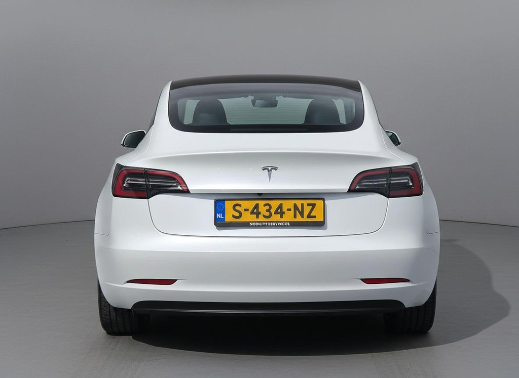 Tesla Model 3 (S434NZ) met abonnement