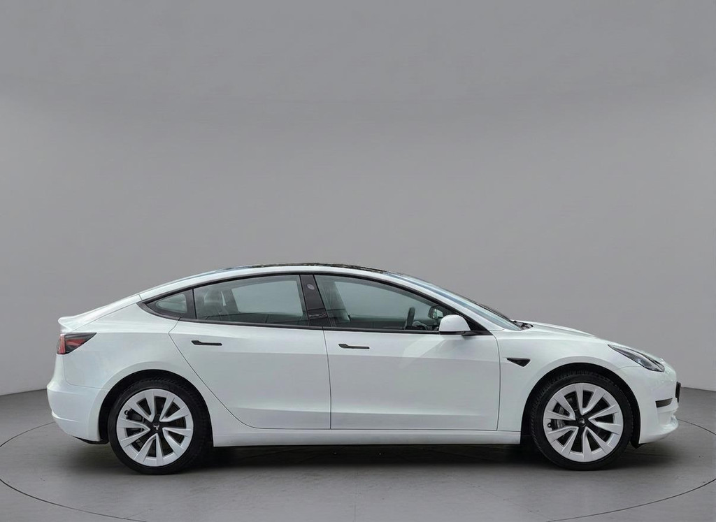 Tesla Model 3 (S434NZ) met abonnement