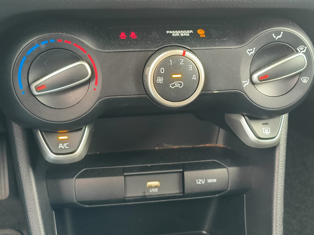 Kia Picanto (KVK89L) met abonnement