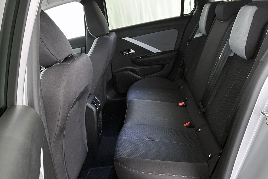 Opel Astra (T574JK) met abonnement