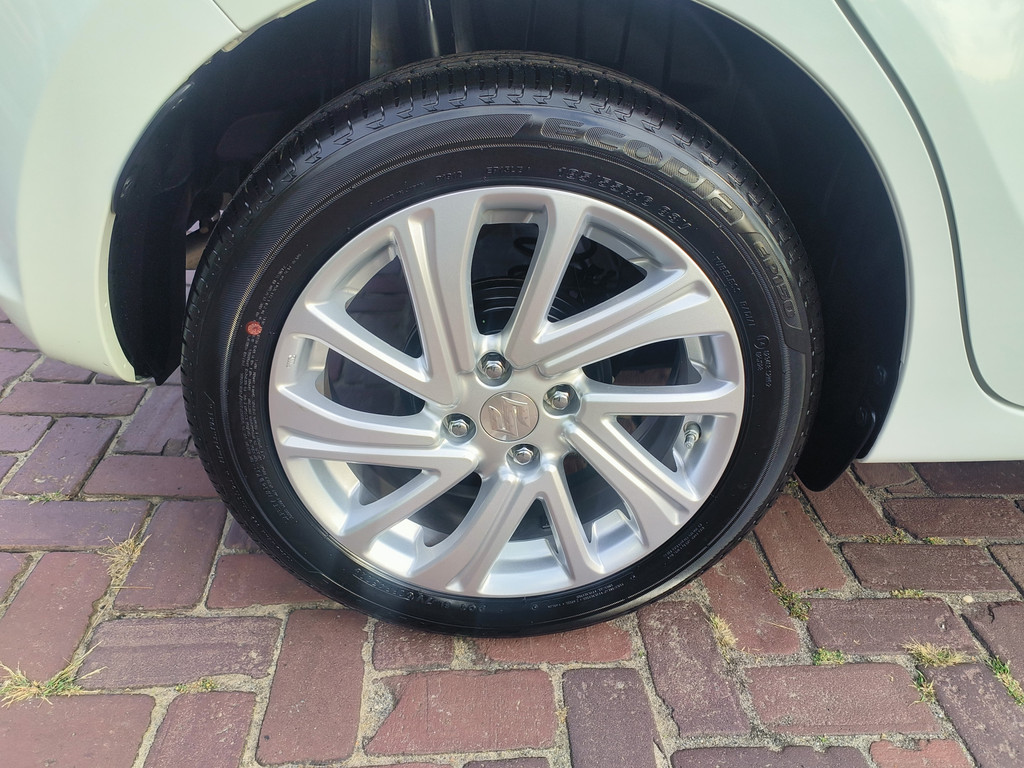 Suzuki Swift (KVK19N) met abonnement