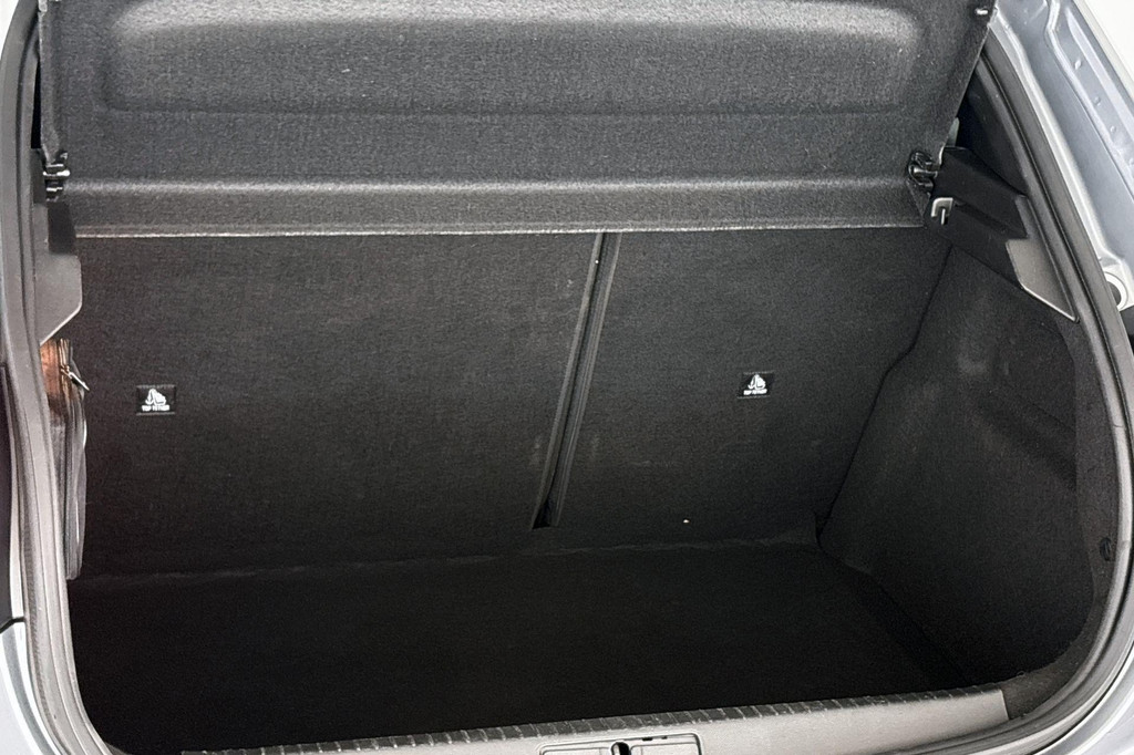 Peugeot 208 (HRV78P) met abonnement