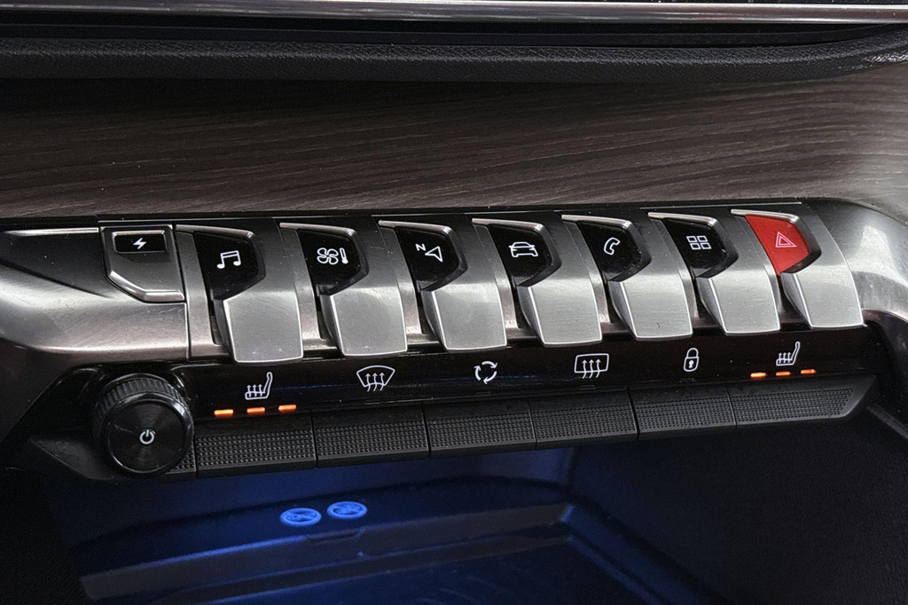 Peugeot 3008 (L612JH) met abonnement