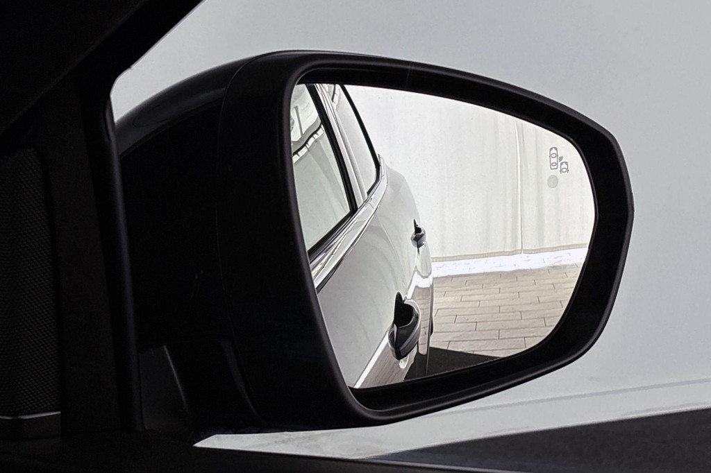 Peugeot 3008 (L612JH) met abonnement