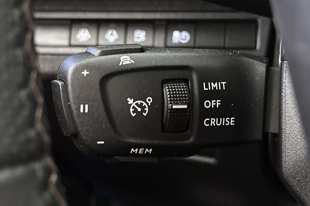 Peugeot 3008 (L612JH) met abonnement