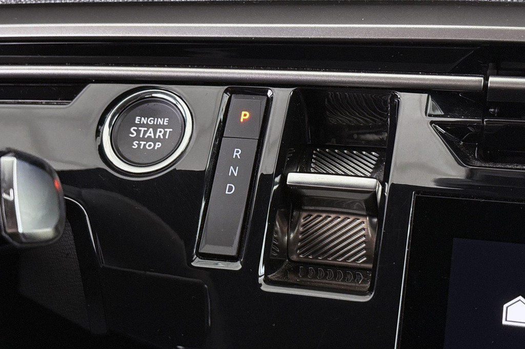 Peugeot 3008 (GHG65V) met abonnement