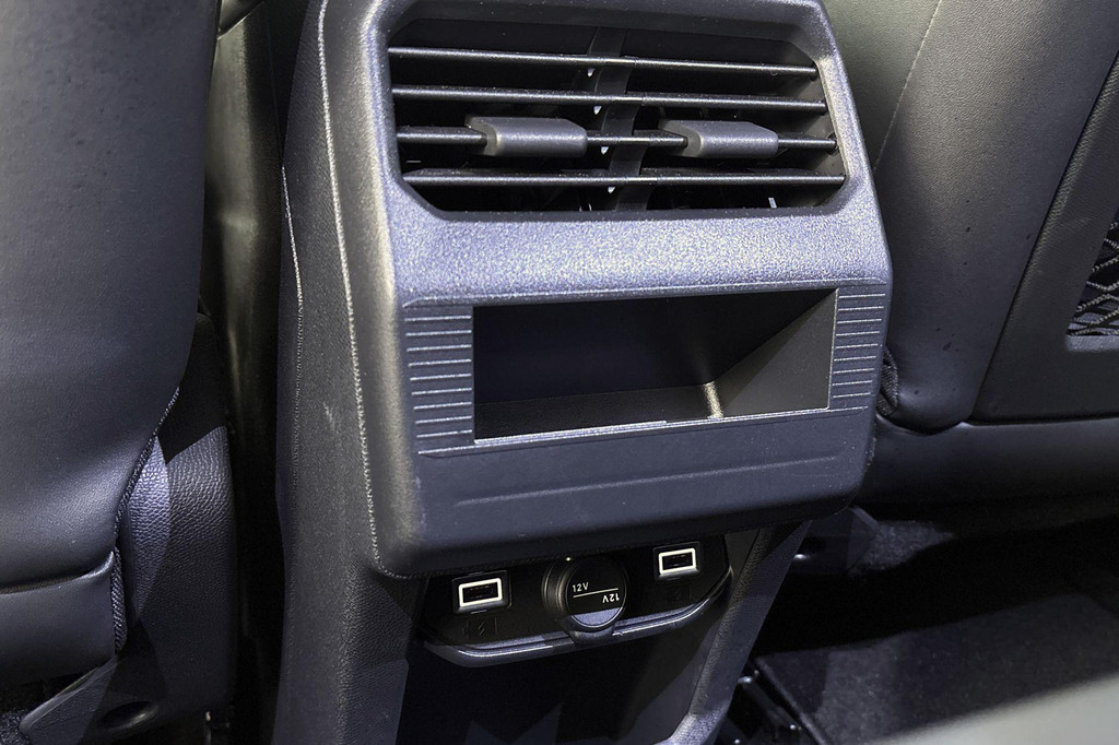 Peugeot 3008 (GHG65V) met abonnement