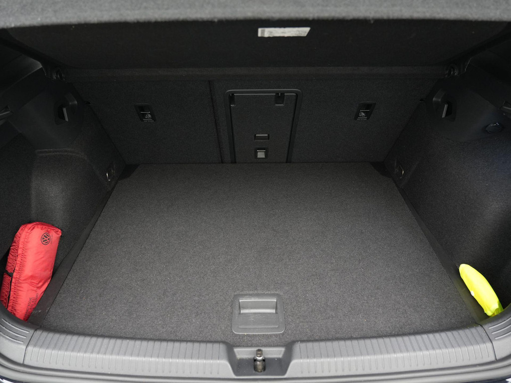 Volkswagen Golf (KVL47V) met abonnement