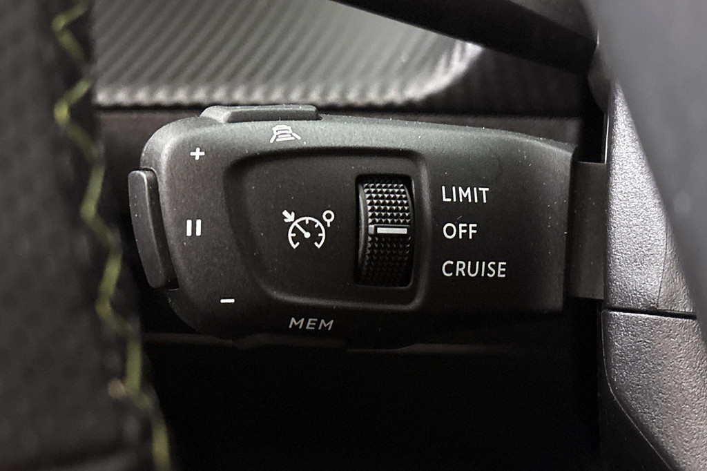 Peugeot 2008 (L562VG) met abonnement
