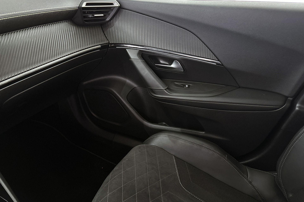 Peugeot 2008 (L562VG) met abonnement