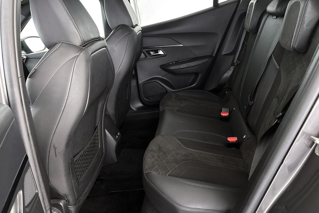 Peugeot 2008 (L562VG) met abonnement