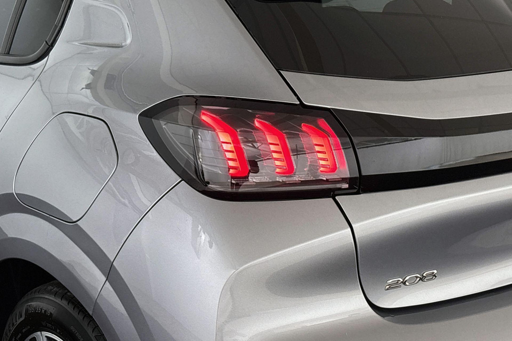 Peugeot 208 (GLP60J) met abonnement