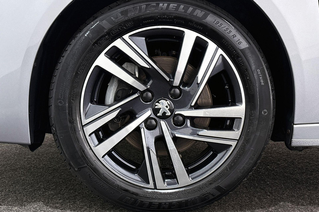 Peugeot 208 (GLP60J) met abonnement