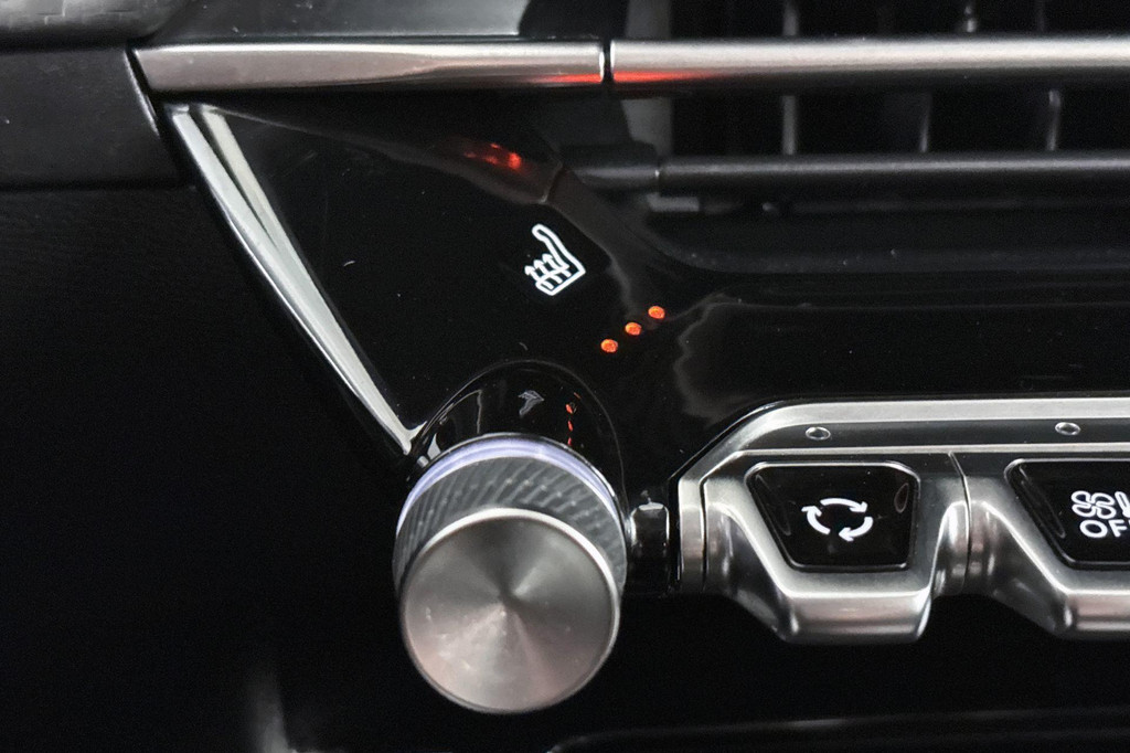 Peugeot 208 (GLP60J) met abonnement
