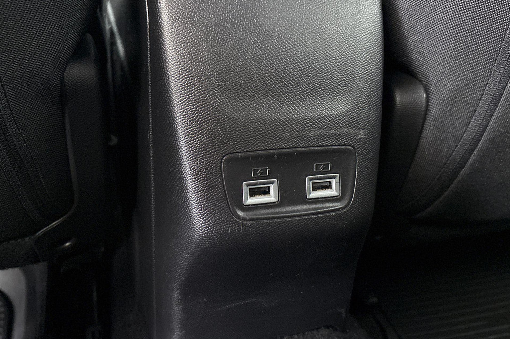 Peugeot 208 (GLP60J) met abonnement