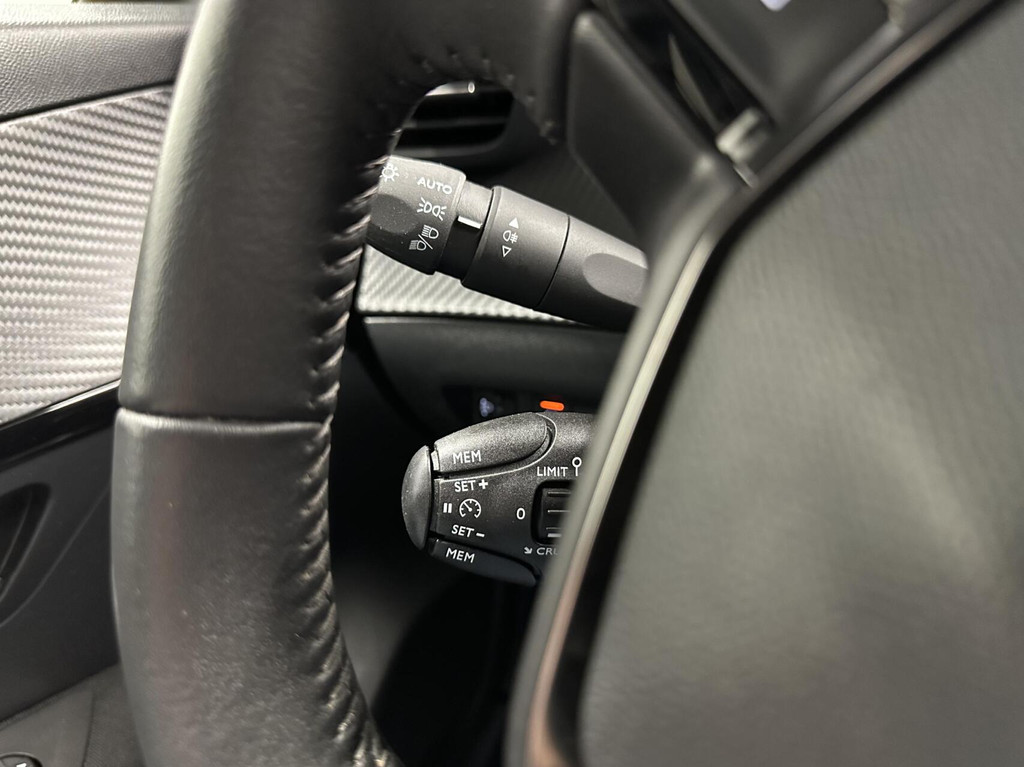 Peugeot 208 (P080FL) met abonnement