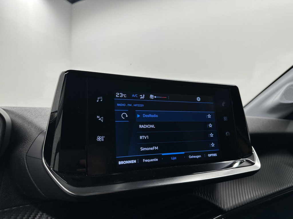 Peugeot 208 (P080FL) met abonnement