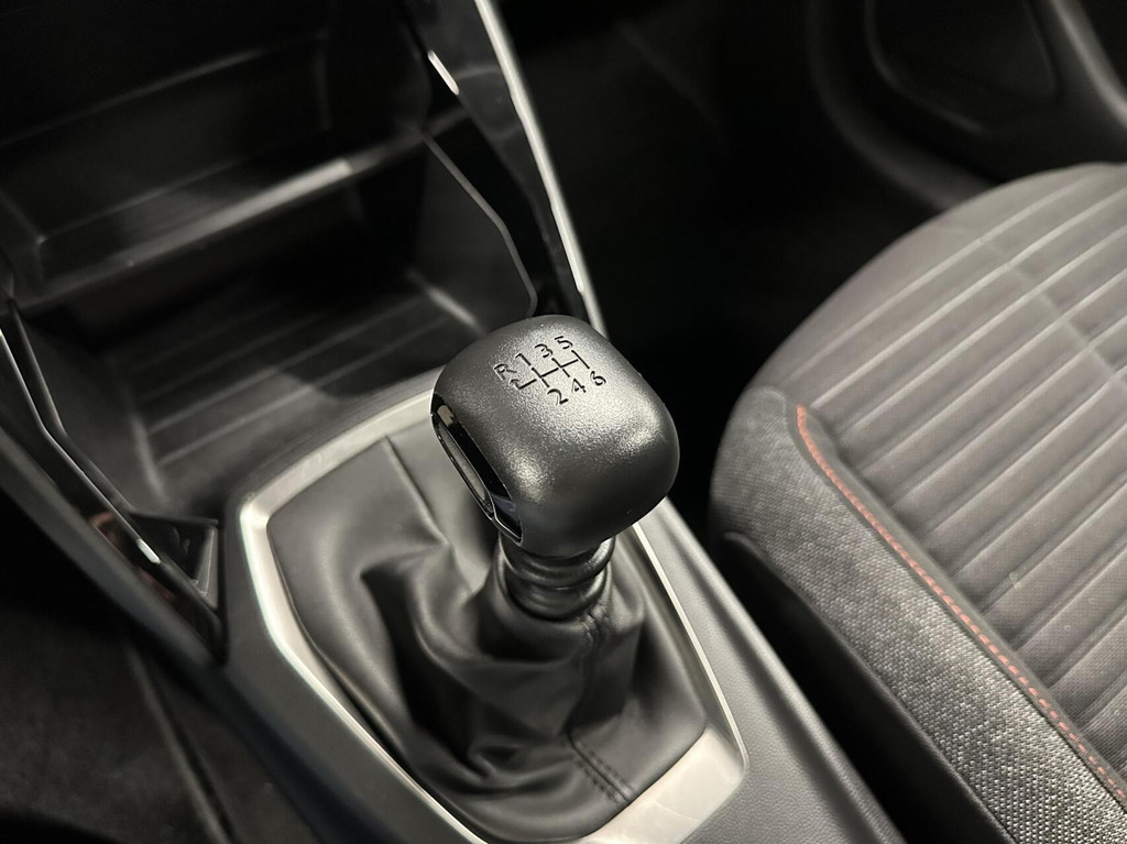 Peugeot 208 (P080FL) met abonnement