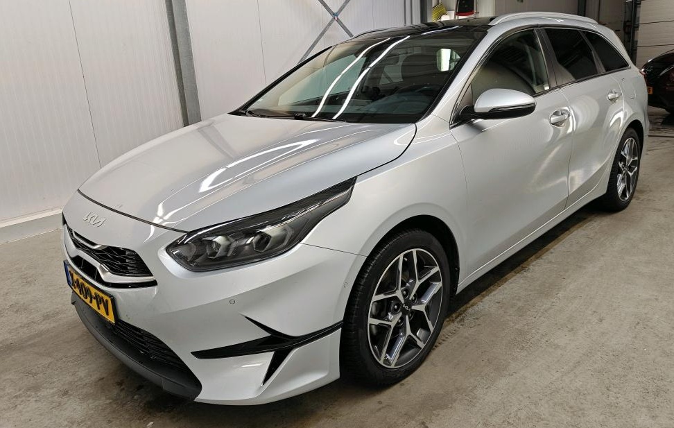 Kia Ceed Sportswagon (X409PV) met abonnement
