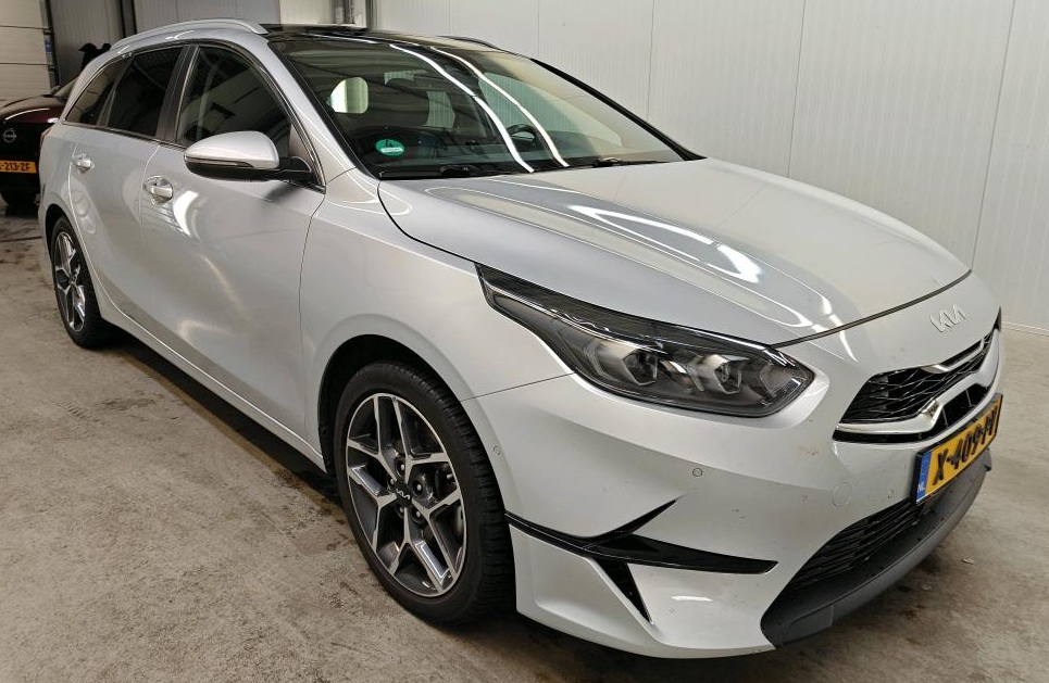 Kia Ceed Sportswagon (X409PV) met abonnement