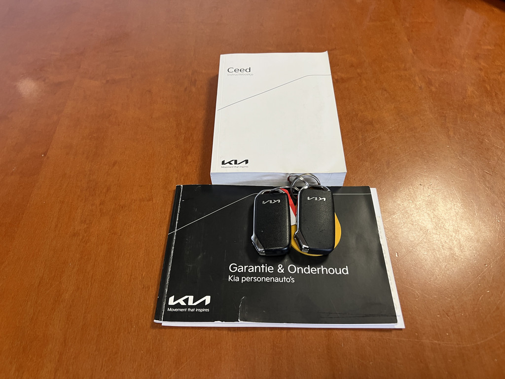 Kia Ceed Sportswagon (X409PV) met abonnement
