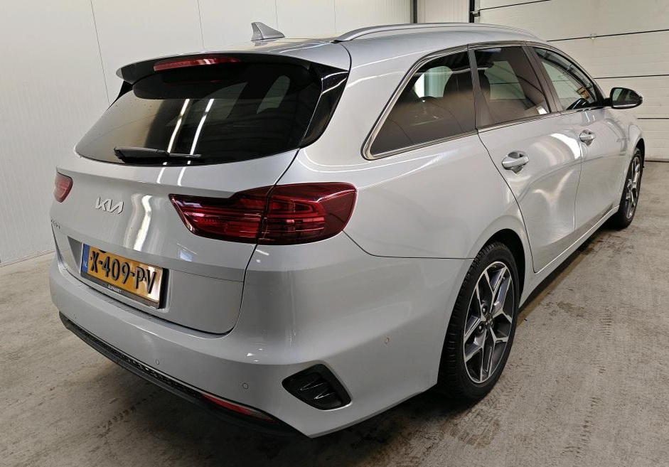 Kia Ceed Sportswagon (X409PV) met abonnement