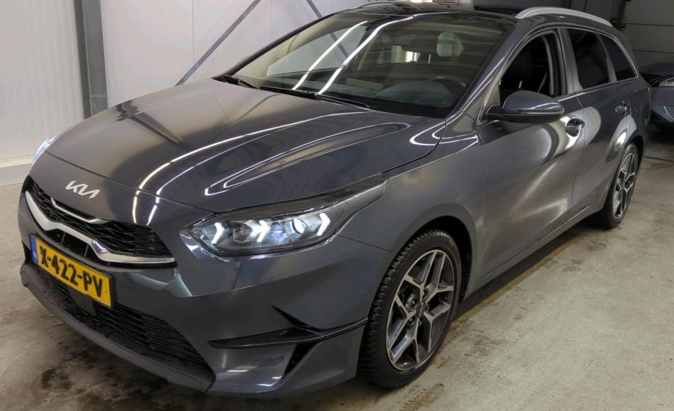Kia Ceed Sportswagon (X422PV) met abonnement