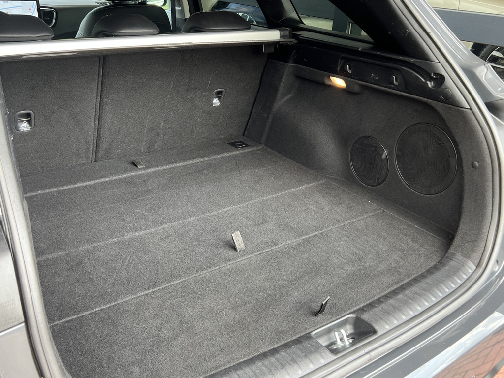 Kia Ceed Sportswagon (X422PV) met abonnement