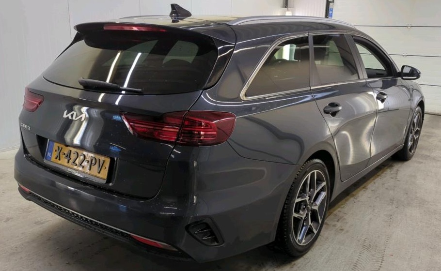 Kia Ceed Sportswagon (X422PV) met abonnement