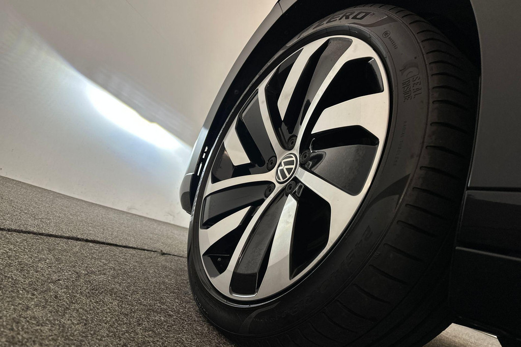 Volkswagen Arteon Shooting Brake (JZH91D) met abonnement