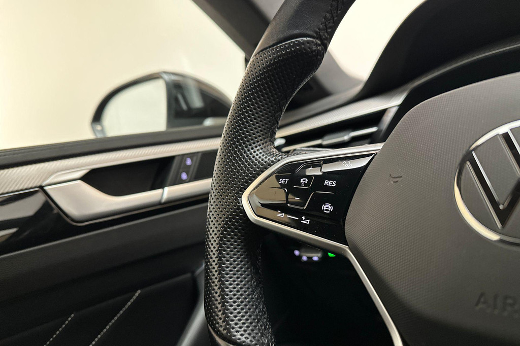 Volkswagen Arteon Shooting Brake (JZH91D) met abonnement