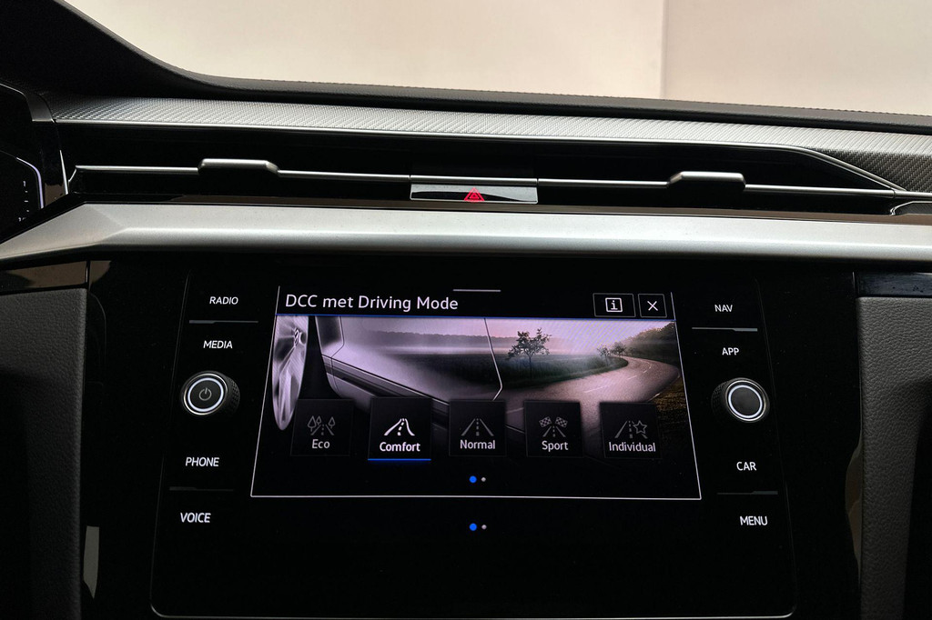 Volkswagen Arteon Shooting Brake (JZH91D) met abonnement