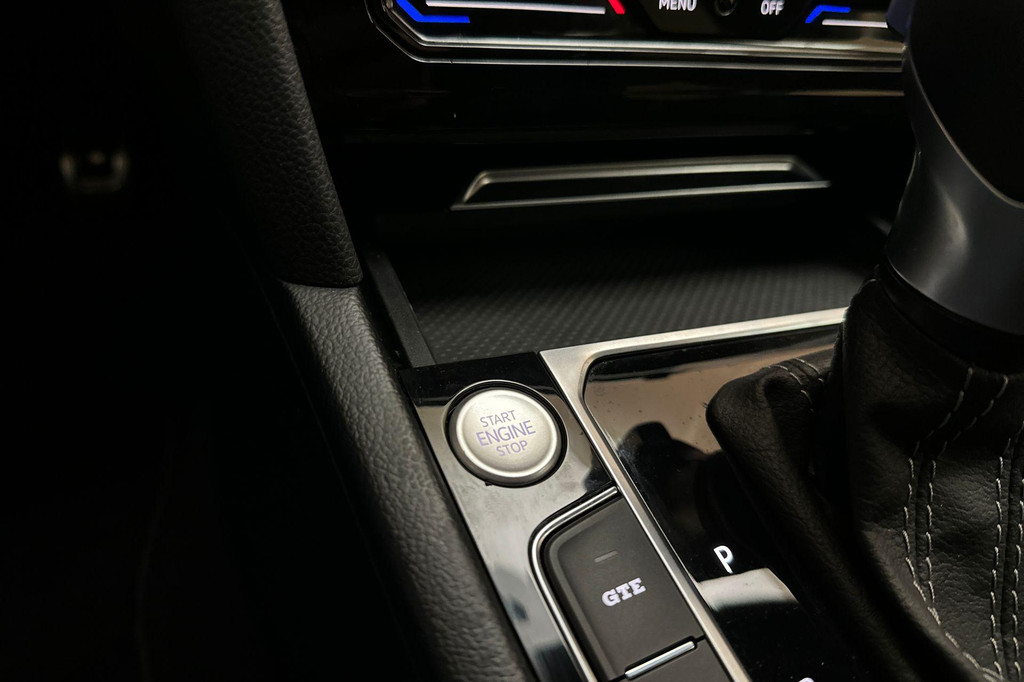 Volkswagen Arteon Shooting Brake (JZH91D) met abonnement