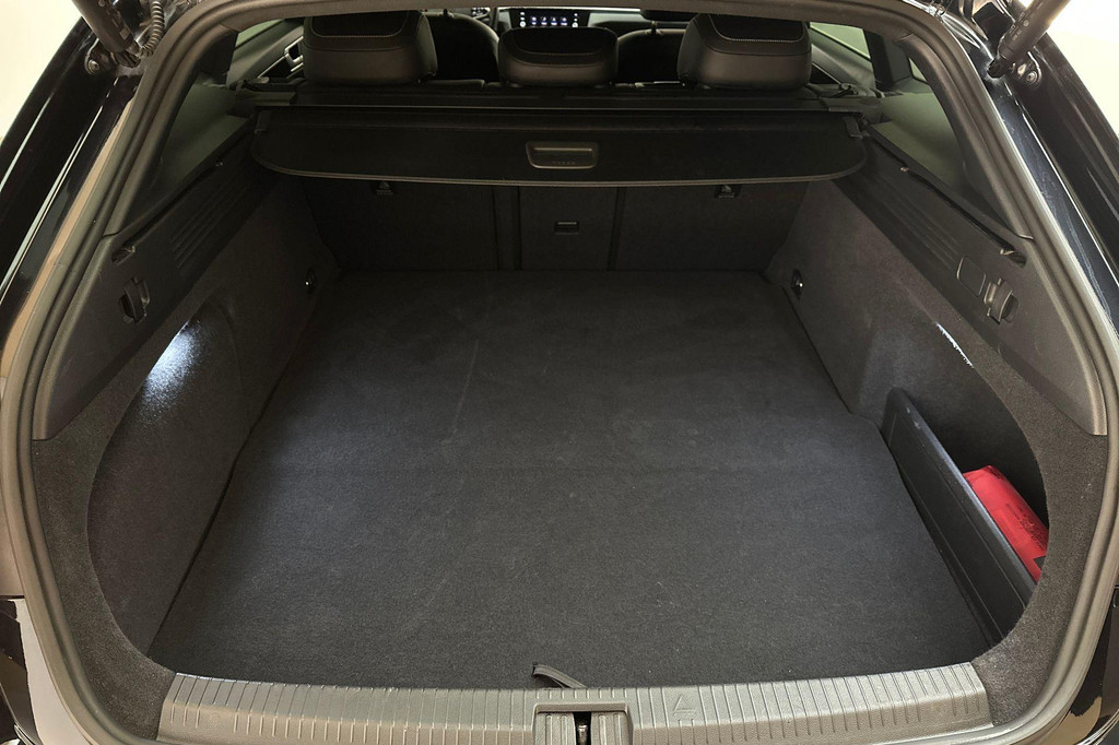 Volkswagen Arteon Shooting Brake (JZH91D) met abonnement